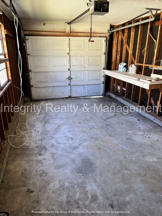 Photo - Charming cottage feel 3-bedroom, 2-bathroom house