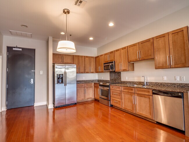 Photo - 444 N Central Ave
