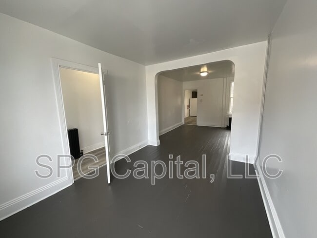 Photo - 730 W Mason Ave