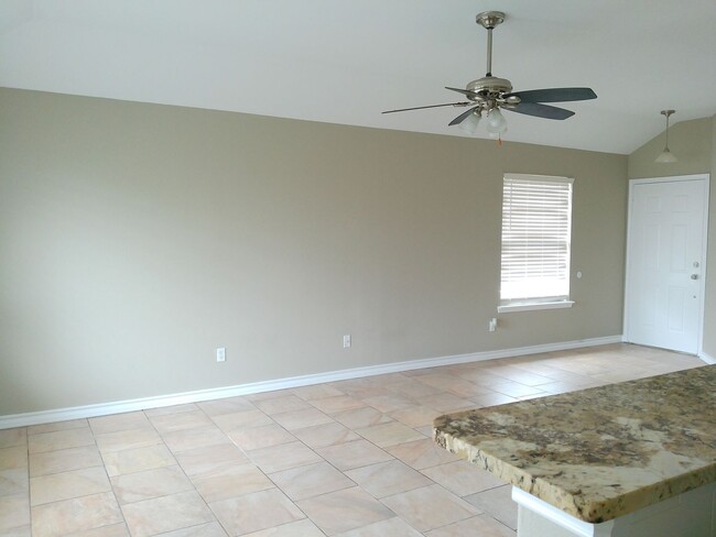 Photo - 1106 Cupertino St