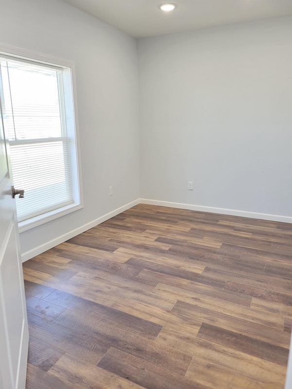 Photo - 2255 Fairfax Dr