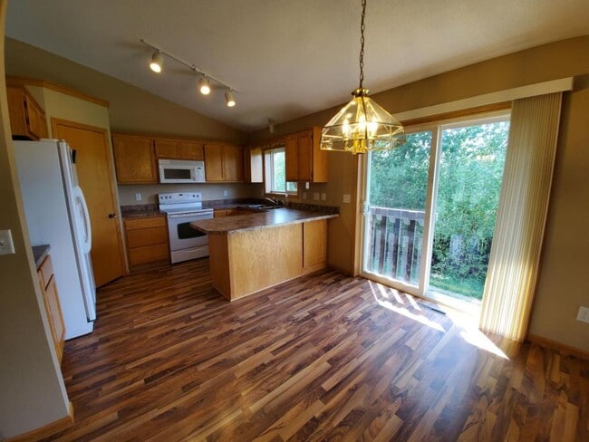 Photo - 30820 Reflection Ave