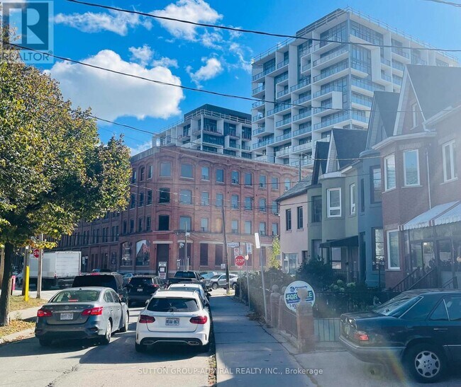 Photo - 9 Tecumseth St. Unit 306