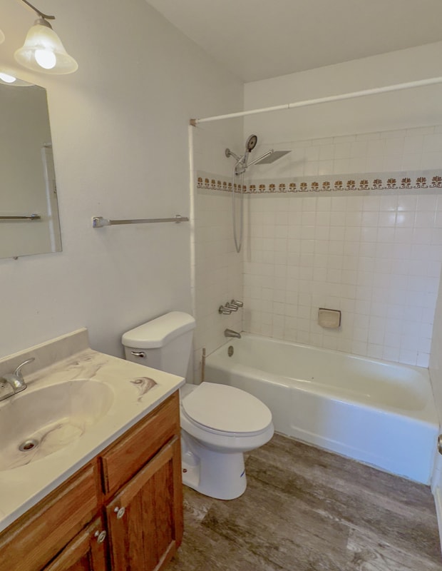 Photo - 1217 W 20th St Unit 1217