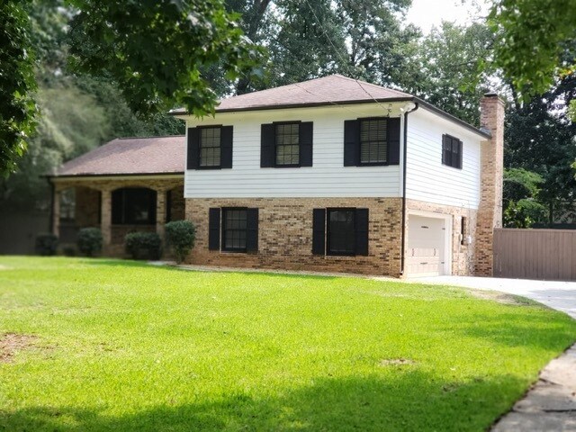 Photo - 5649 Roberts Dr