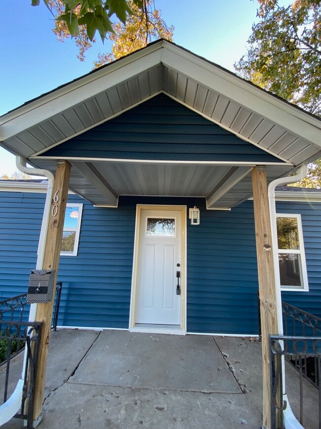 Photo - 604 W Worley St