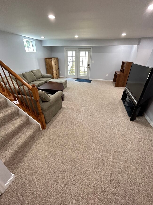 Photo - 6256 Willowfield Way