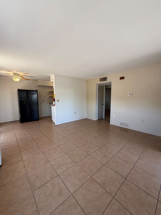 Photo - Town Home For Rent
