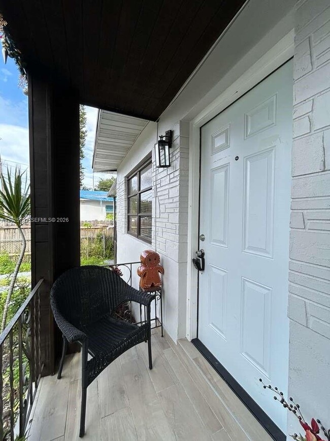 Photo - 110 NW 58th St Unit 0