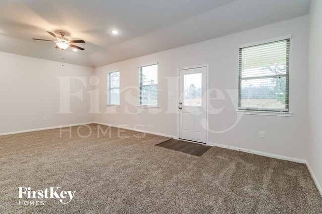 Photo - 14755 Country Club Dr