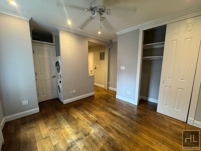 Photo - Mott Street Unit 9