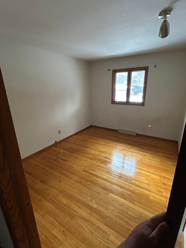 Photo - 4902 Brookview Rd