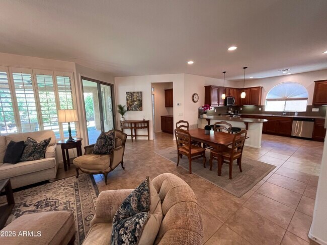 Photo - 4502 E Narrowleaf Dr