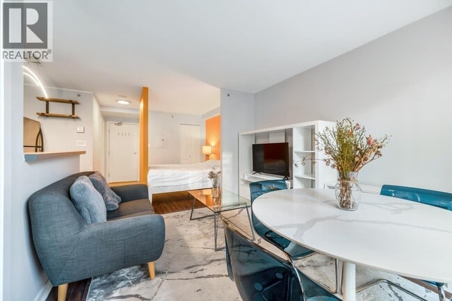 Photo - 1295 Richards St Unit 311