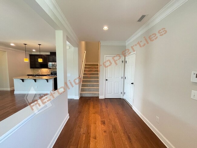 1454 Glenwater Dr
