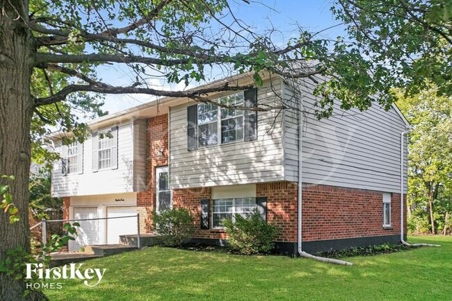 Building Photo - 3920 Pinetop Dr