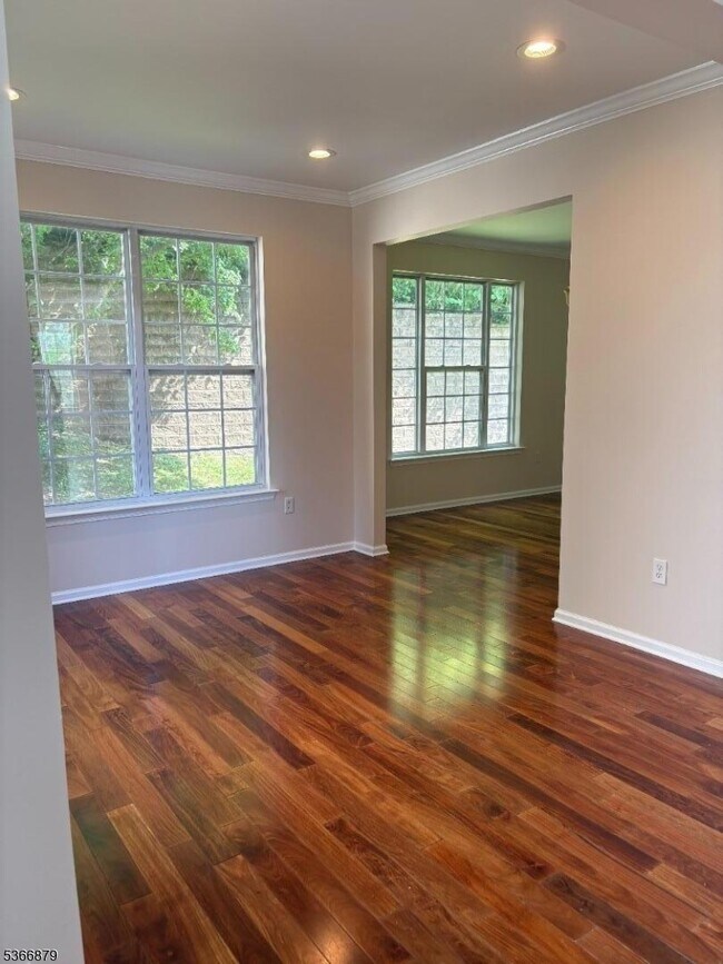 Photo - 312 Winding Hill Dr