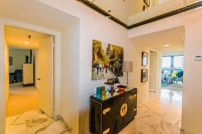 Photo - 115 Lakeshore Dr Unit 1548