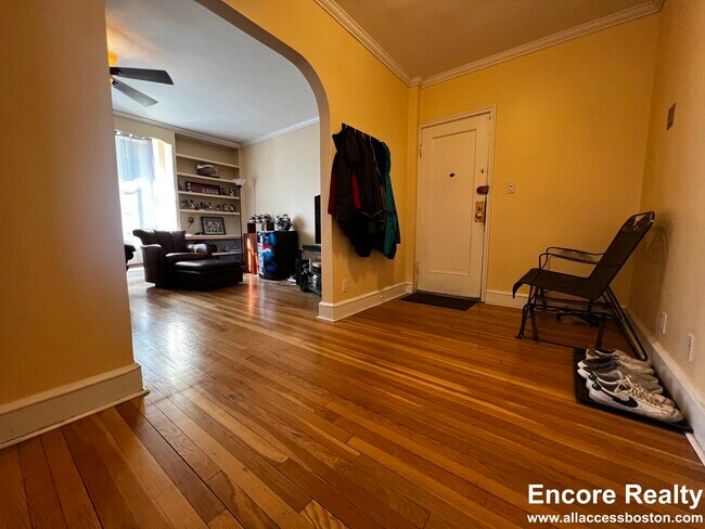 Photo - 115 Longwood Ave Unit #95 - 2
