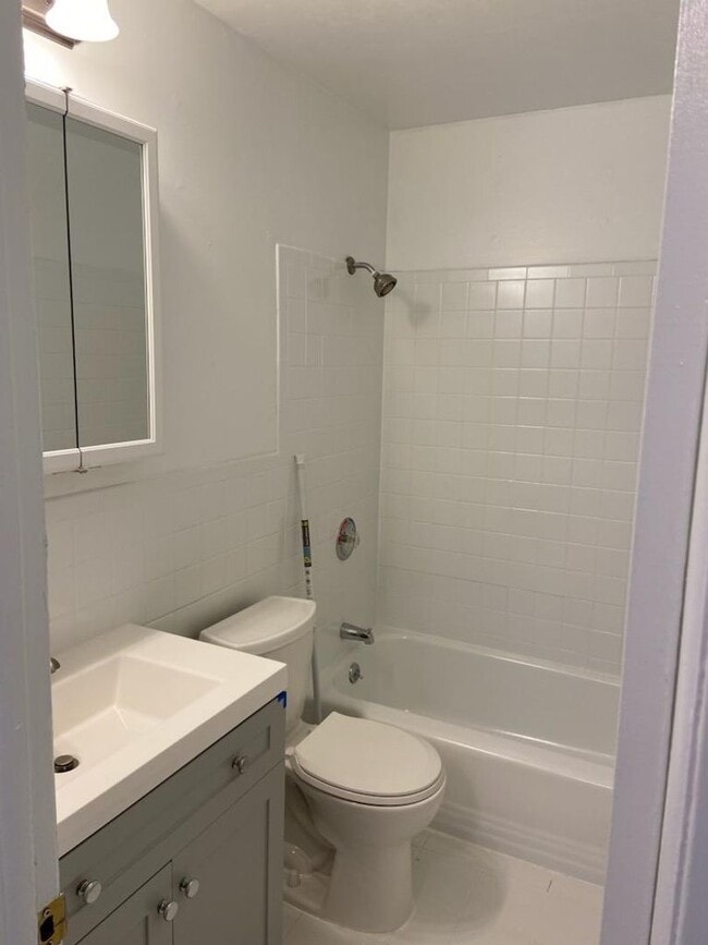 Photo - Oxford Heights