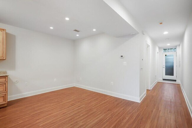 Photo - 3459 Holmead Pl NW