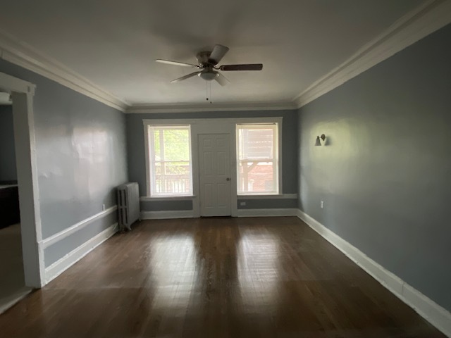 living room - 5129 S Ingleside Ave Apartments Unit 1 Rear