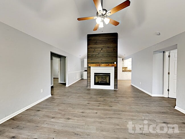 Photo - 5091 Daffodil Ln