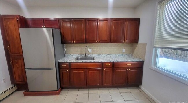 Photo - 49 Carroll St