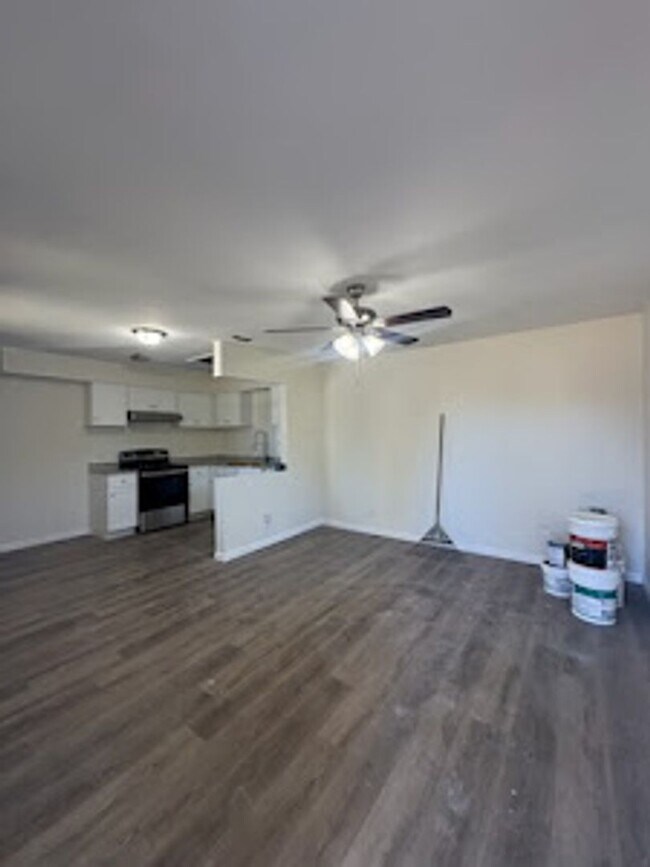 Photo - Beautiful newly remodeled 1/1 apartment!