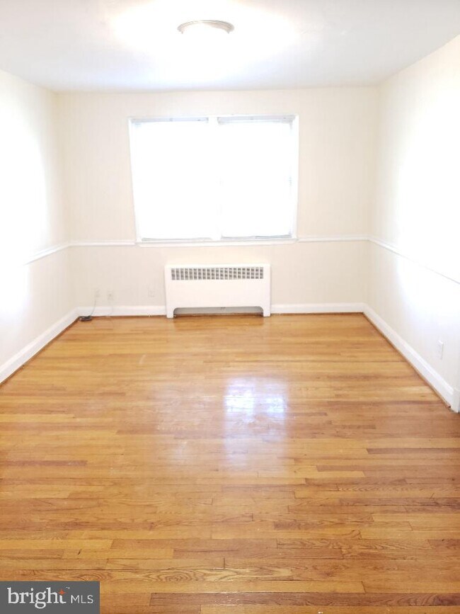 Photo - 3823 Monterey Rd