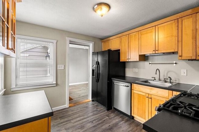 Photo - 763 Wilder St