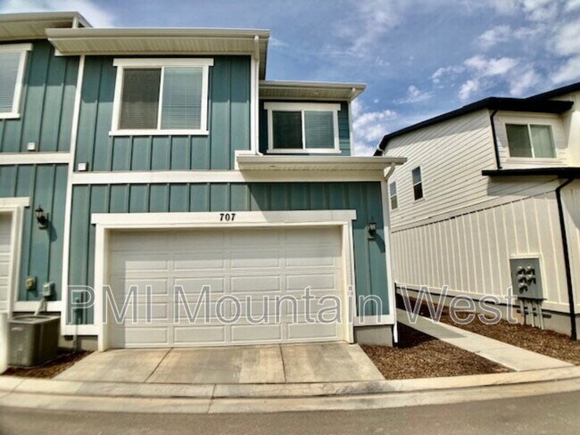 Photo - 707 Miller Ave