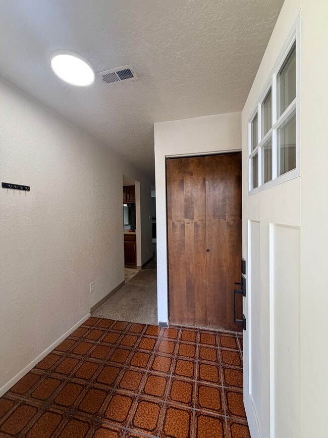 Photo - 3 Bedroom Townhouse