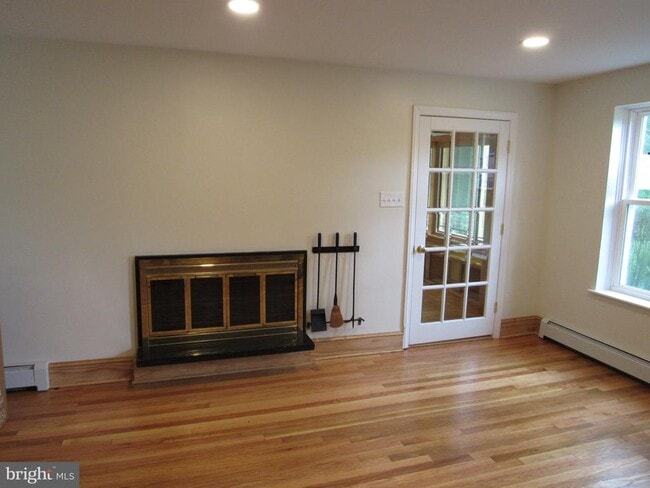 Photo - 712 Arlington Rd