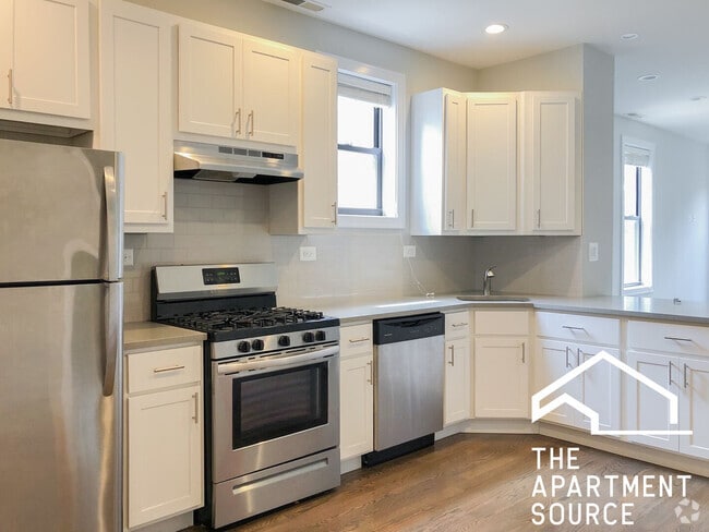 Building Photo - 2315 N Southport Ave Unit 3F Rental