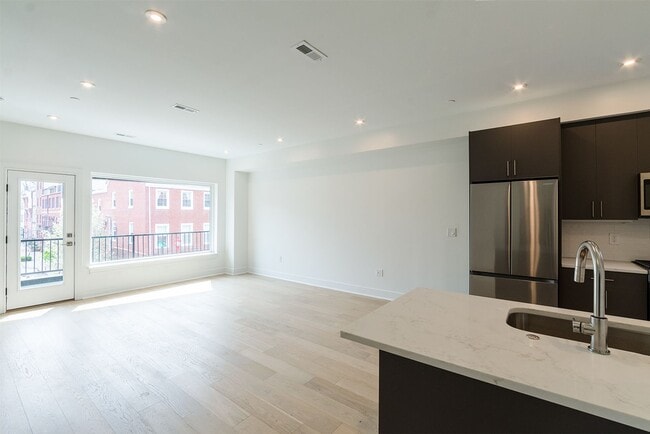 Photo - 125 South St Unit 201