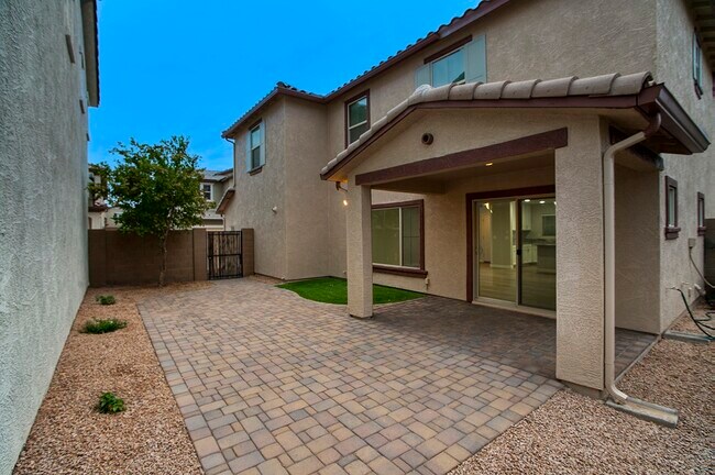 Photo - 2868 E Binner Dr