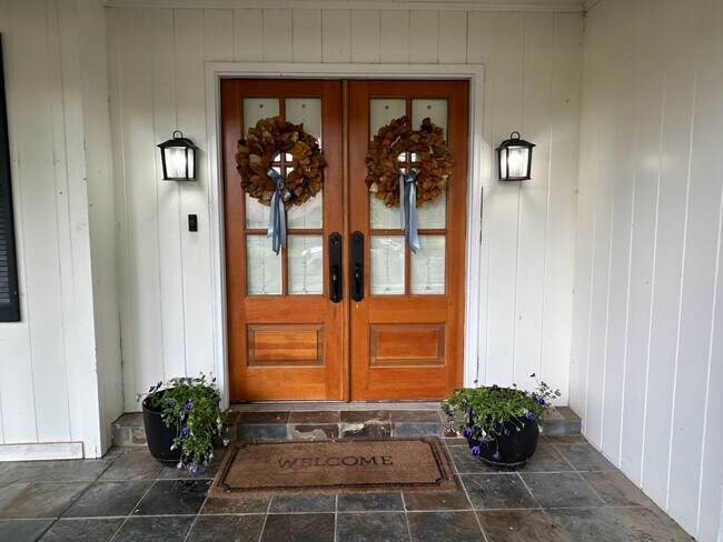 Photo - Great Location! Completely Renovated! Huge Backyard! Pets welcome, fees apply.