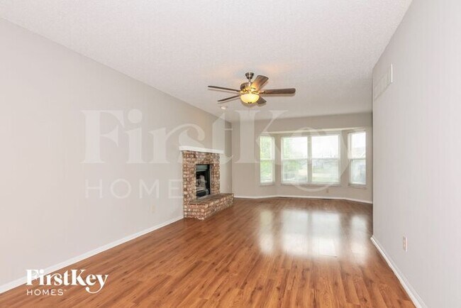 Photo - 2742 Bromley Dr