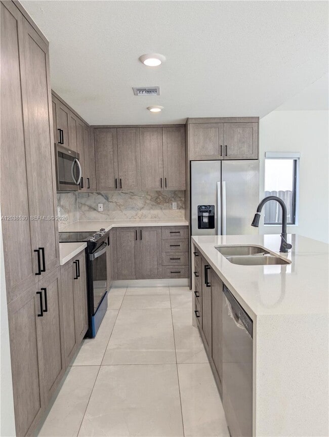 Photo - 1373 NW 1st St