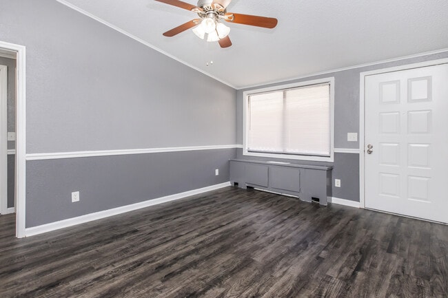 Stratford Apartments