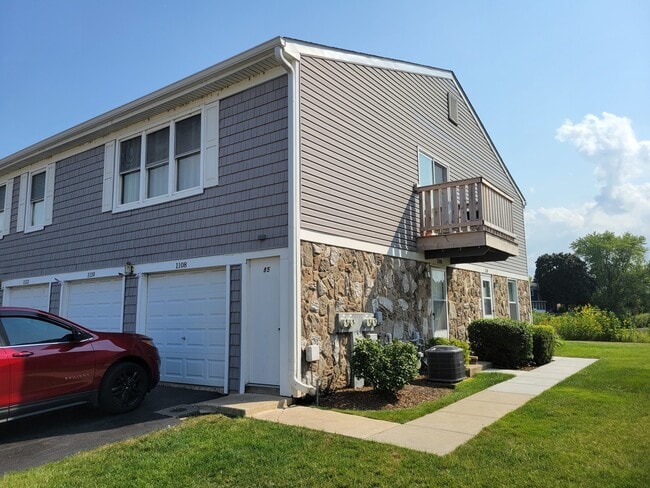 Building Photo - 1108 Hampton Harbor Unit 1108 Rental