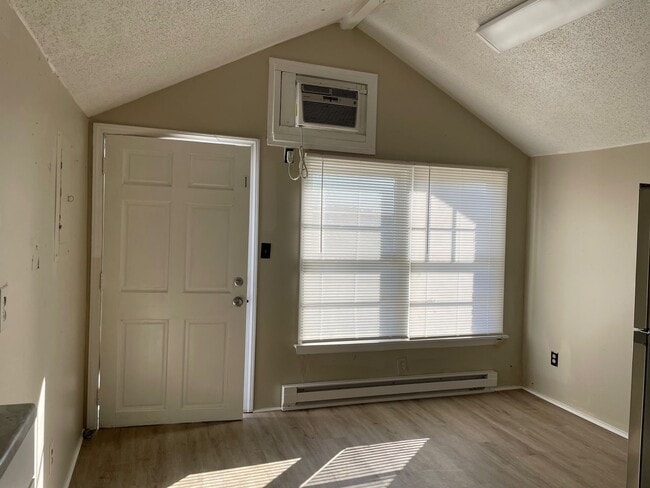 Photo - 1359 Unidad 428 W. MAIN ST APT #35