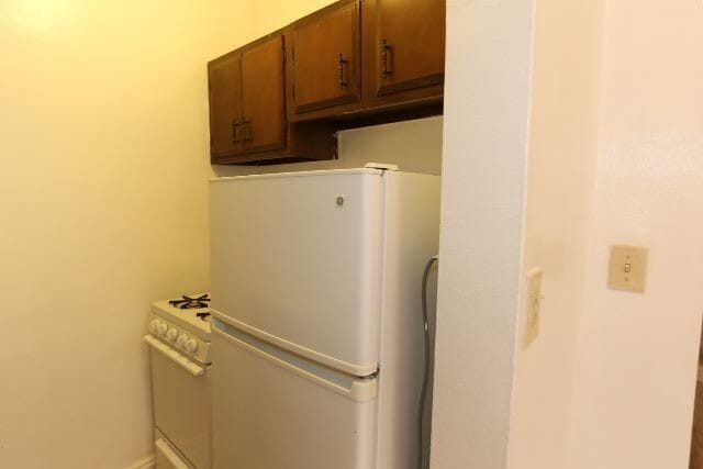 Photo - 430 W Roscoe St Condo Unit 306