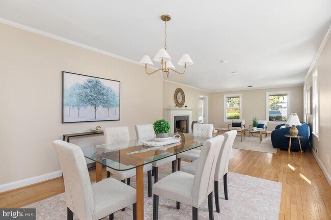 Photo - 5523 Uppingham St
