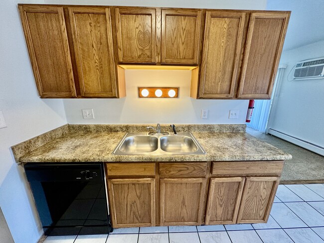 Photo - Golfview Manor Aparments