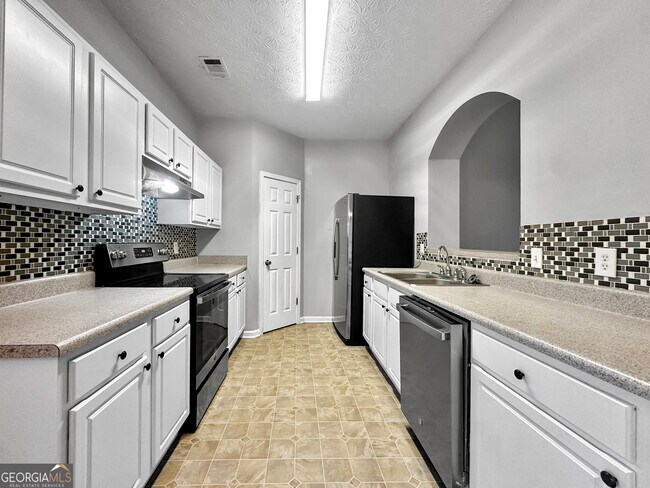 Photo - 4110 Robin Cir