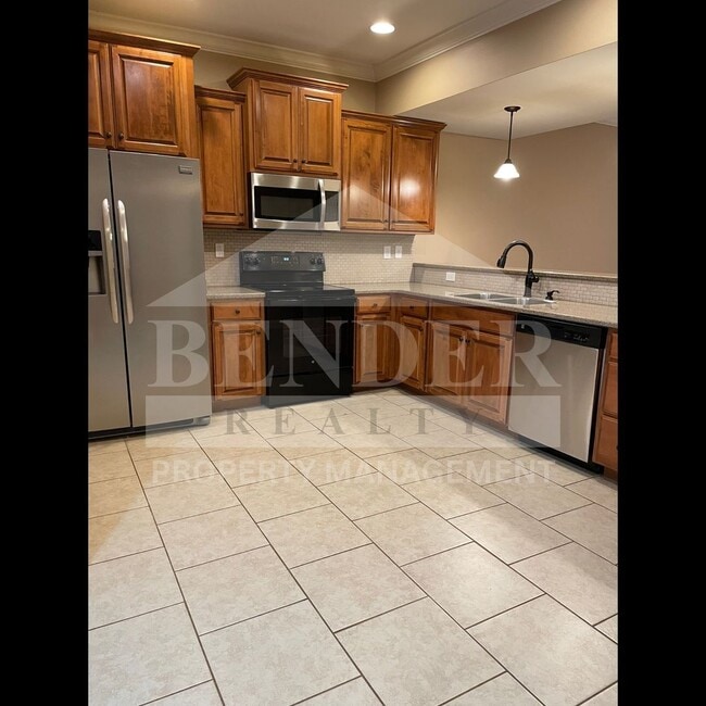 Photo - BEAUTIFUL TOWNHOME IN THE CITY