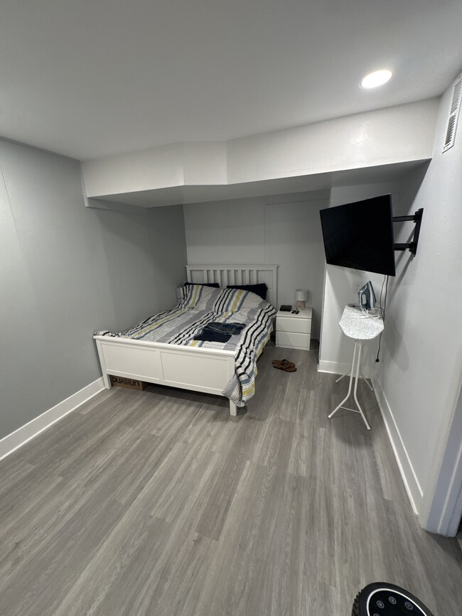 Photo - 125 26th St Unit B