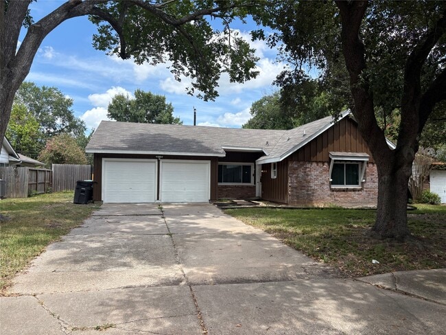 Building Photo - 7122 Sharpcrest St